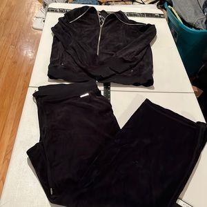 Micheal Kors size LG -XL black velour track suit 2 piece jacket & pants
